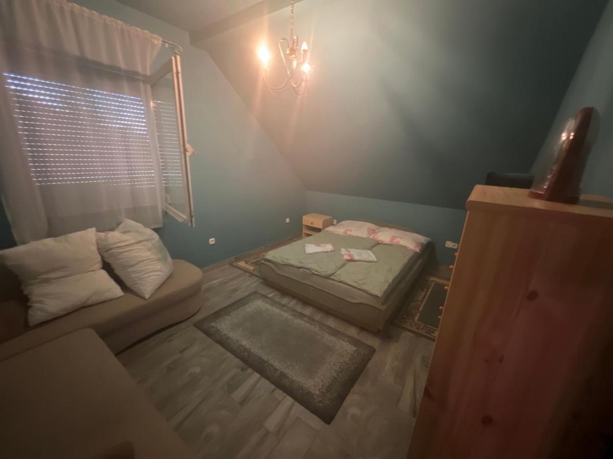 Apartmán Gabe'S Nest Urom Exteriér fotografie